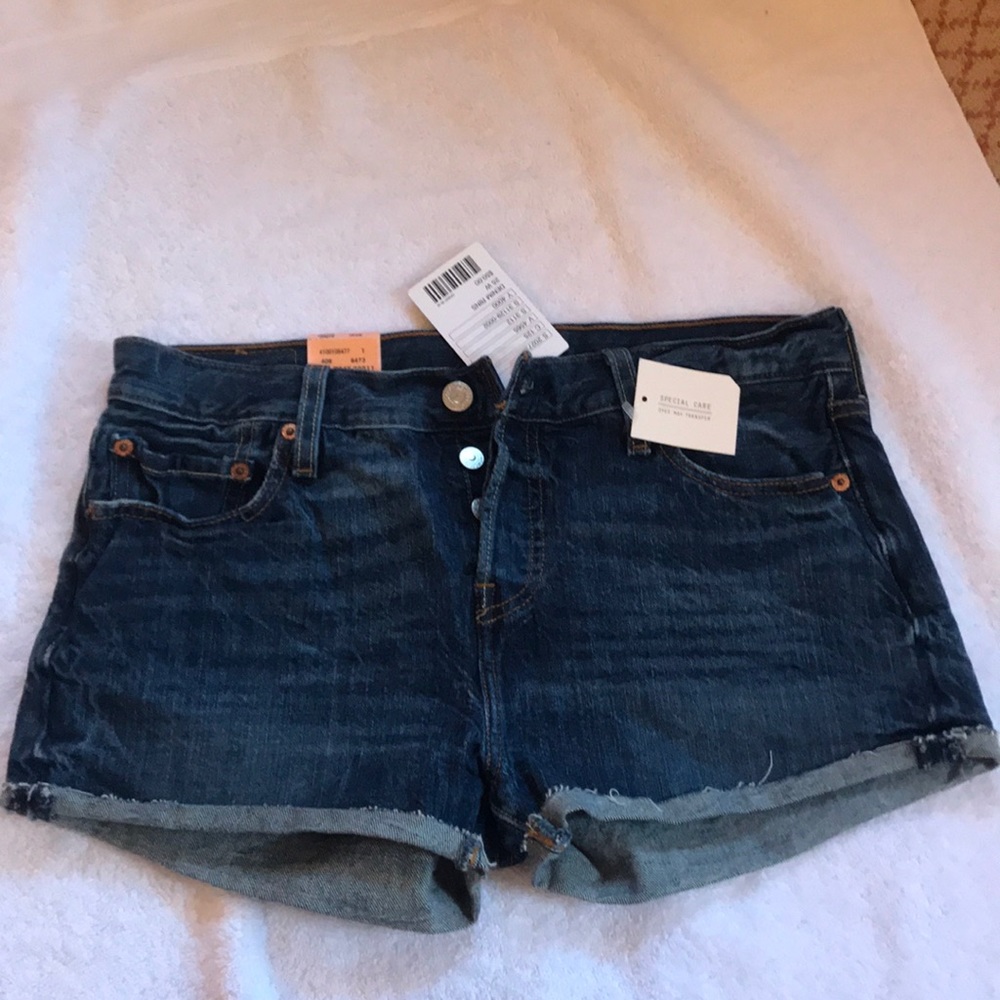 Levi’s Original Fit denim shorts